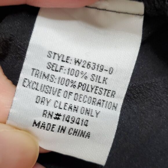 Johnny Was Workshop Black Silk Embroidered Tunic Top - Picture 5 of 7